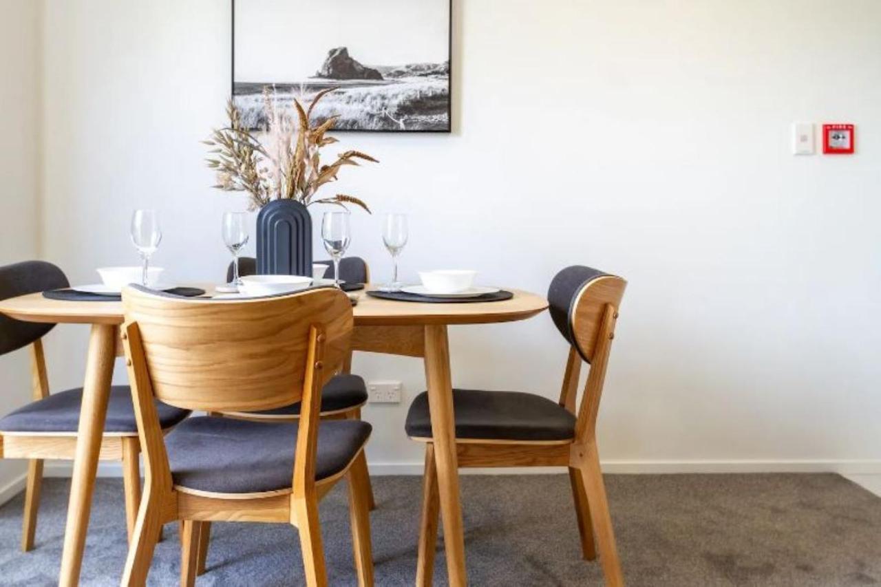 Serenity In The Centre: 2 Bed 2 Bath Christchurch Esterno foto